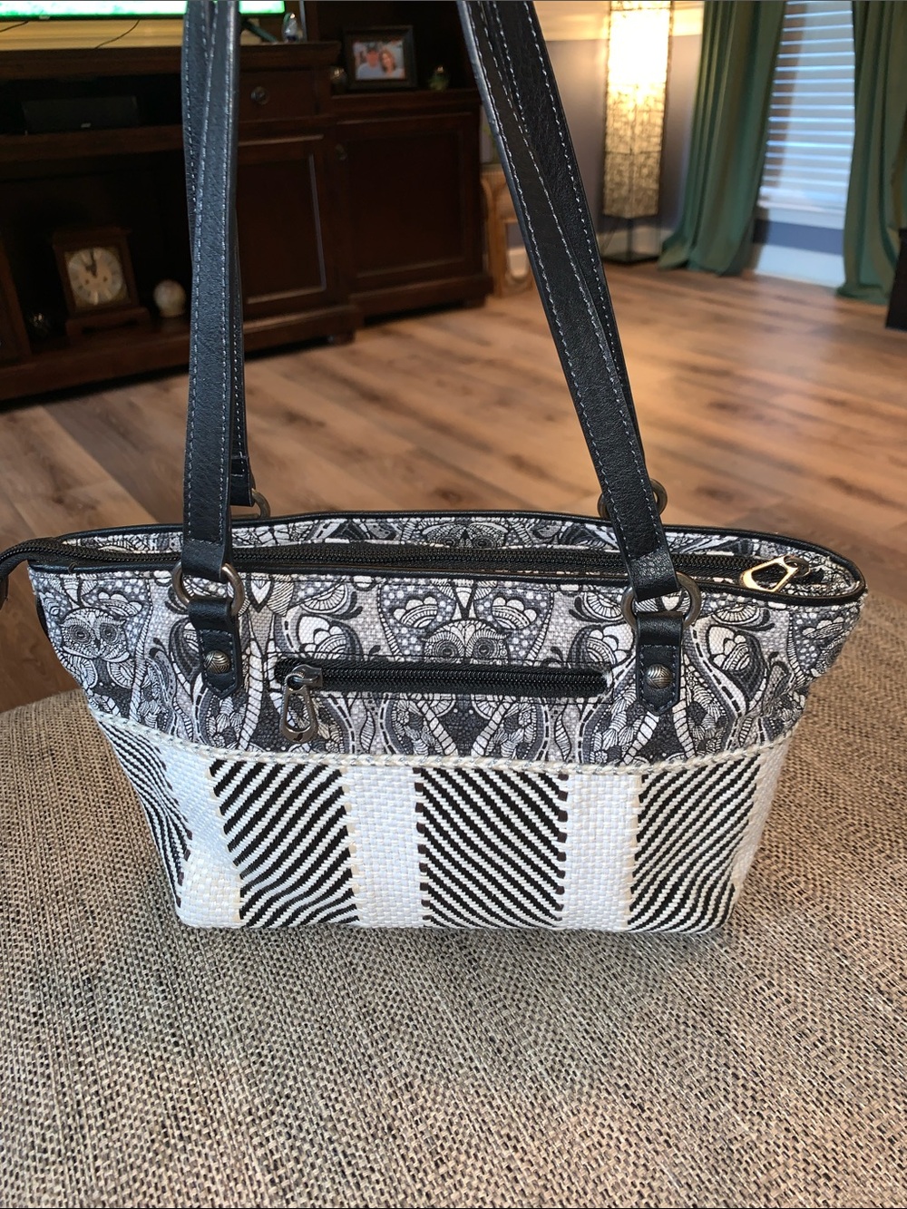 Sakroots shoulder bag handbag amazing condition
